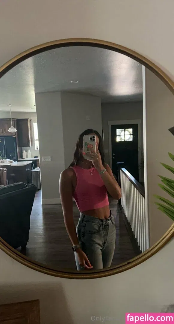 kylienelson Onlyfans Photo Gallery 