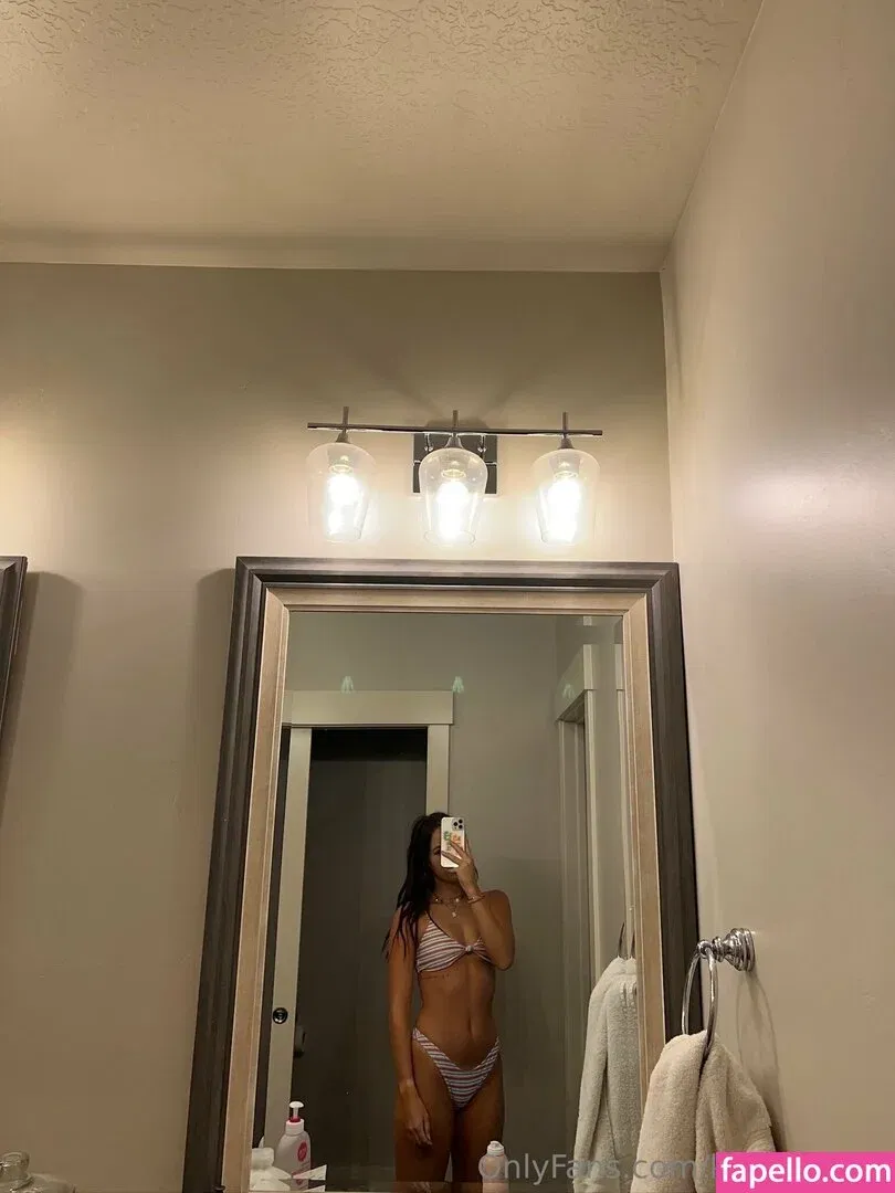 kylienelson Onlyfans Photo Gallery 