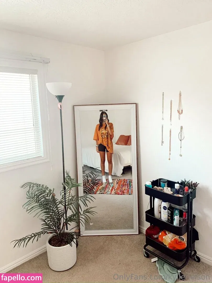 kylienelson Onlyfans Photo Gallery 