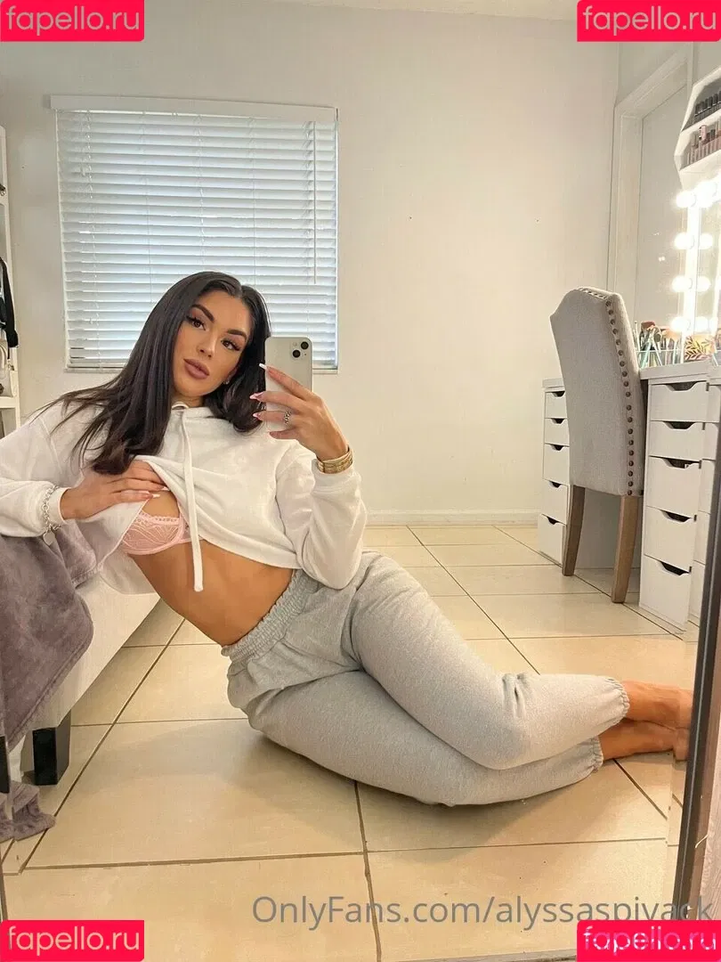 Alyssa Spivack Onlyfans Photo Gallery 