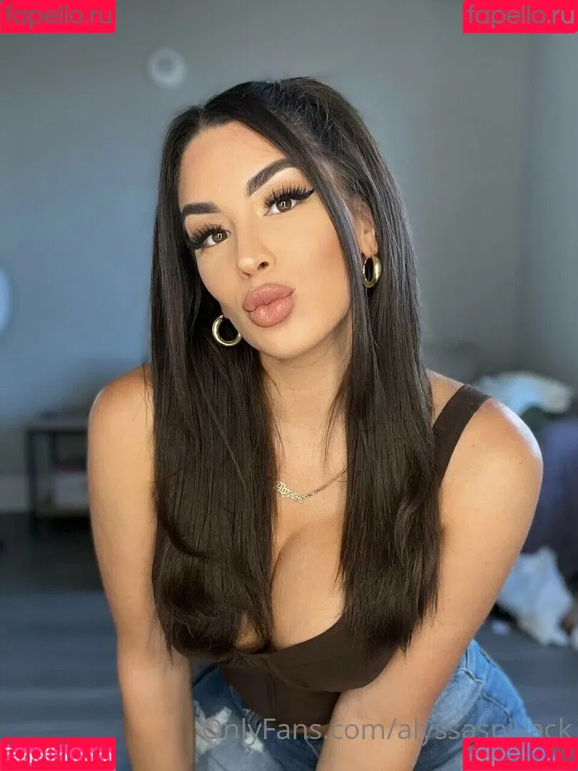 Alyssa Spivack Onlyfans Photo Gallery 