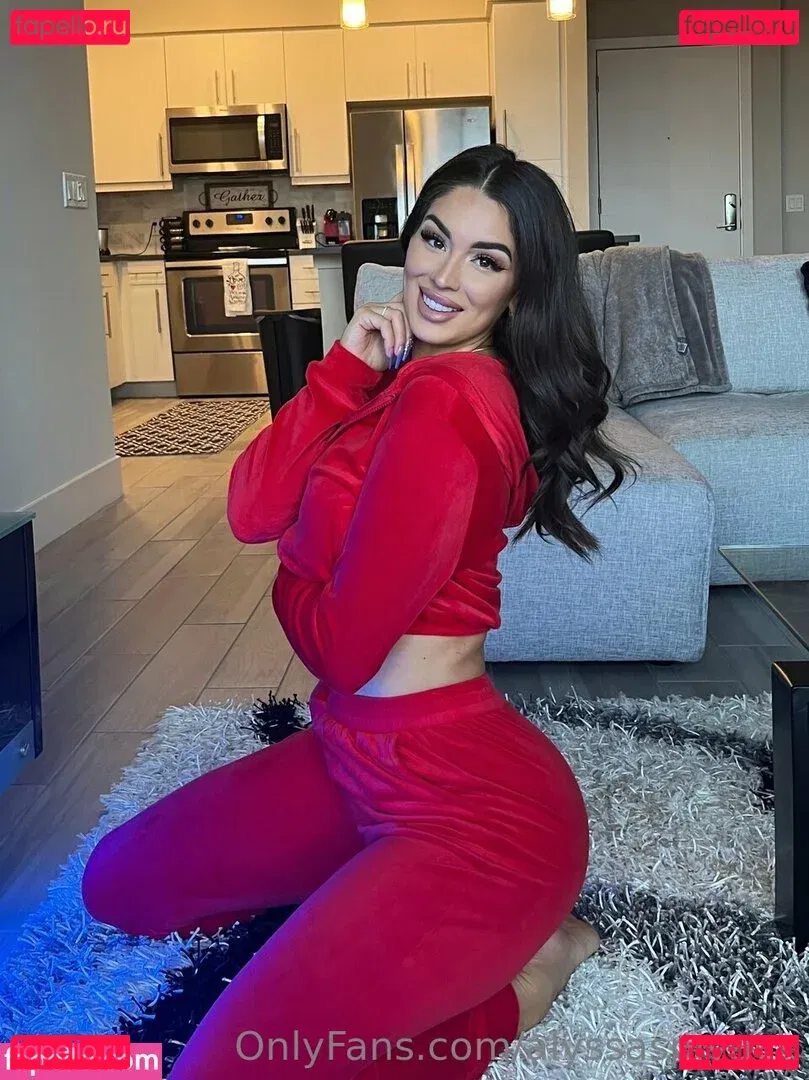 Alyssa Spivack Onlyfans Photo Gallery 