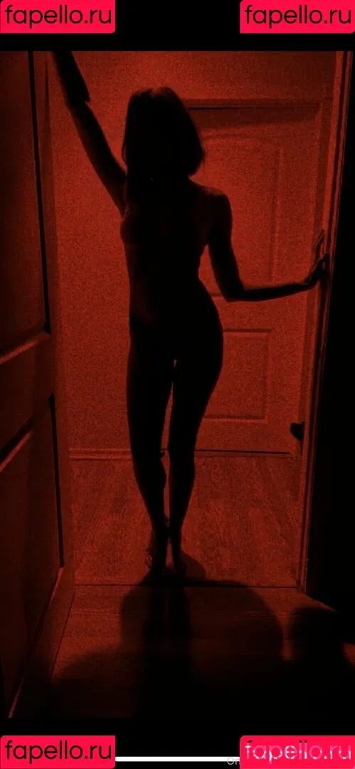 amazon_queenie Onlyfans Photo Gallery 