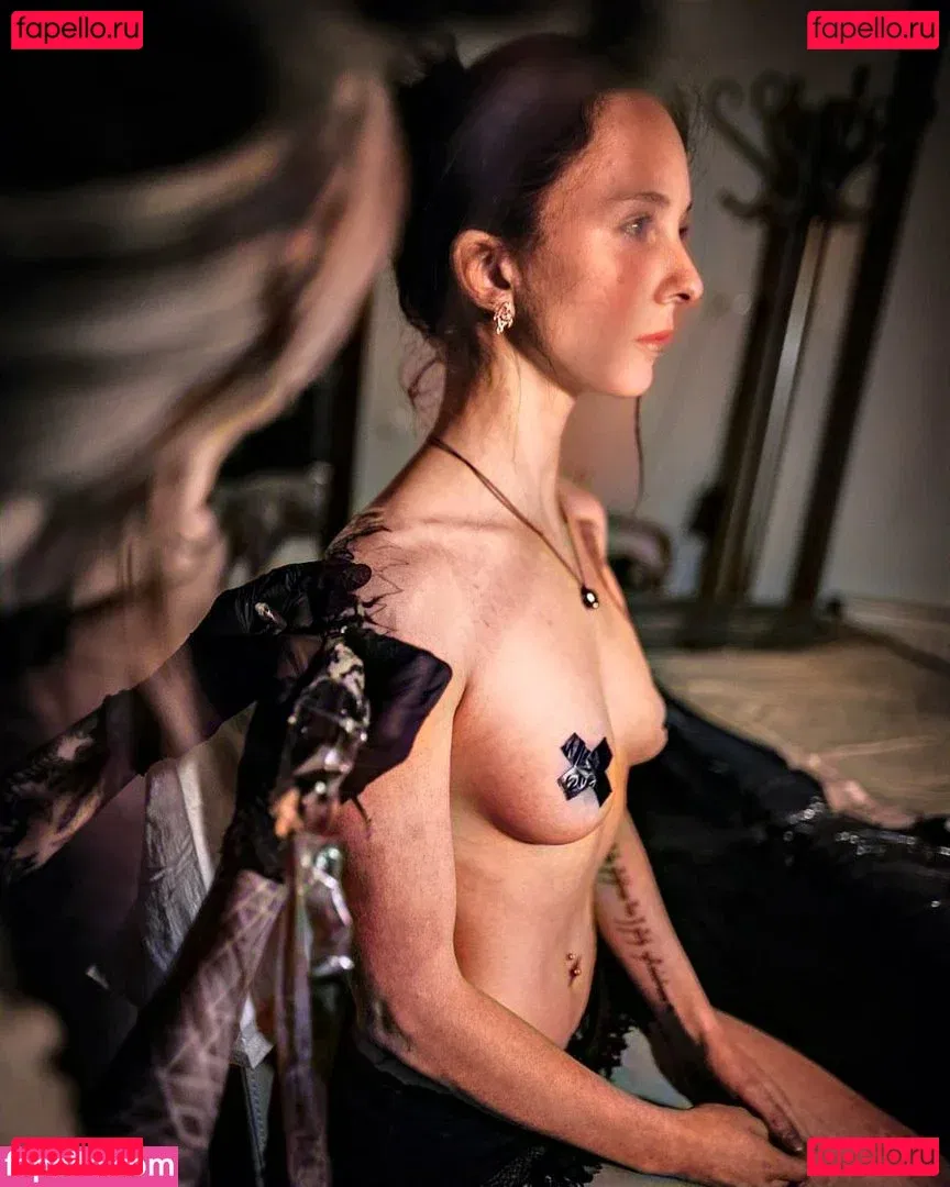 Infy Snow Onlyfans Photo Gallery 