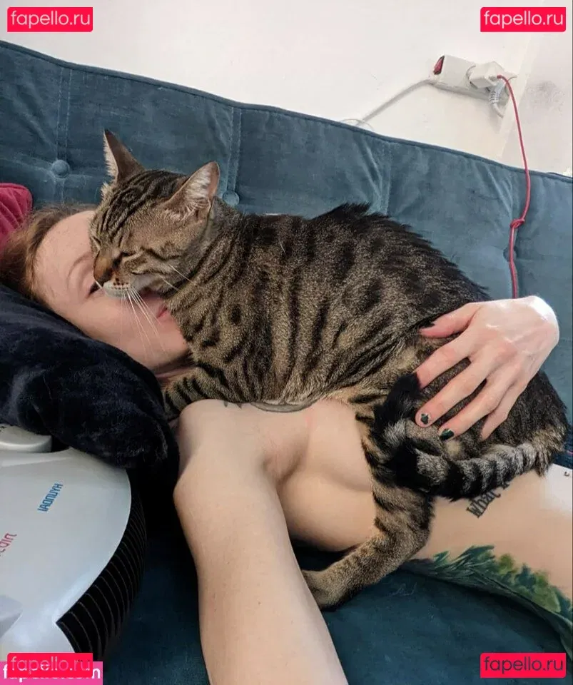 Infy Snow Onlyfans Photo Gallery 