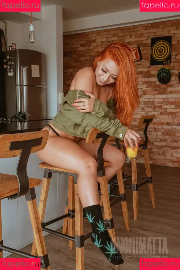 Larissa Cerqueira Onlyfans Photo Gallery 