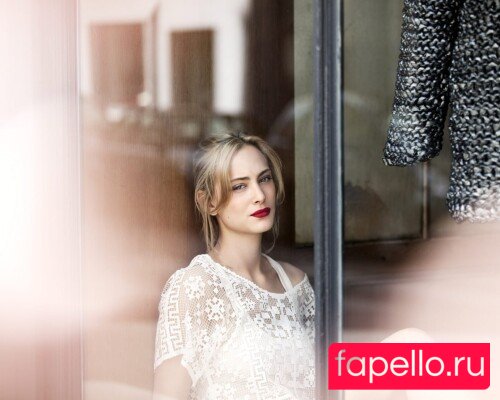Nora Arnezeder Nude Onlyfans Photo 41
