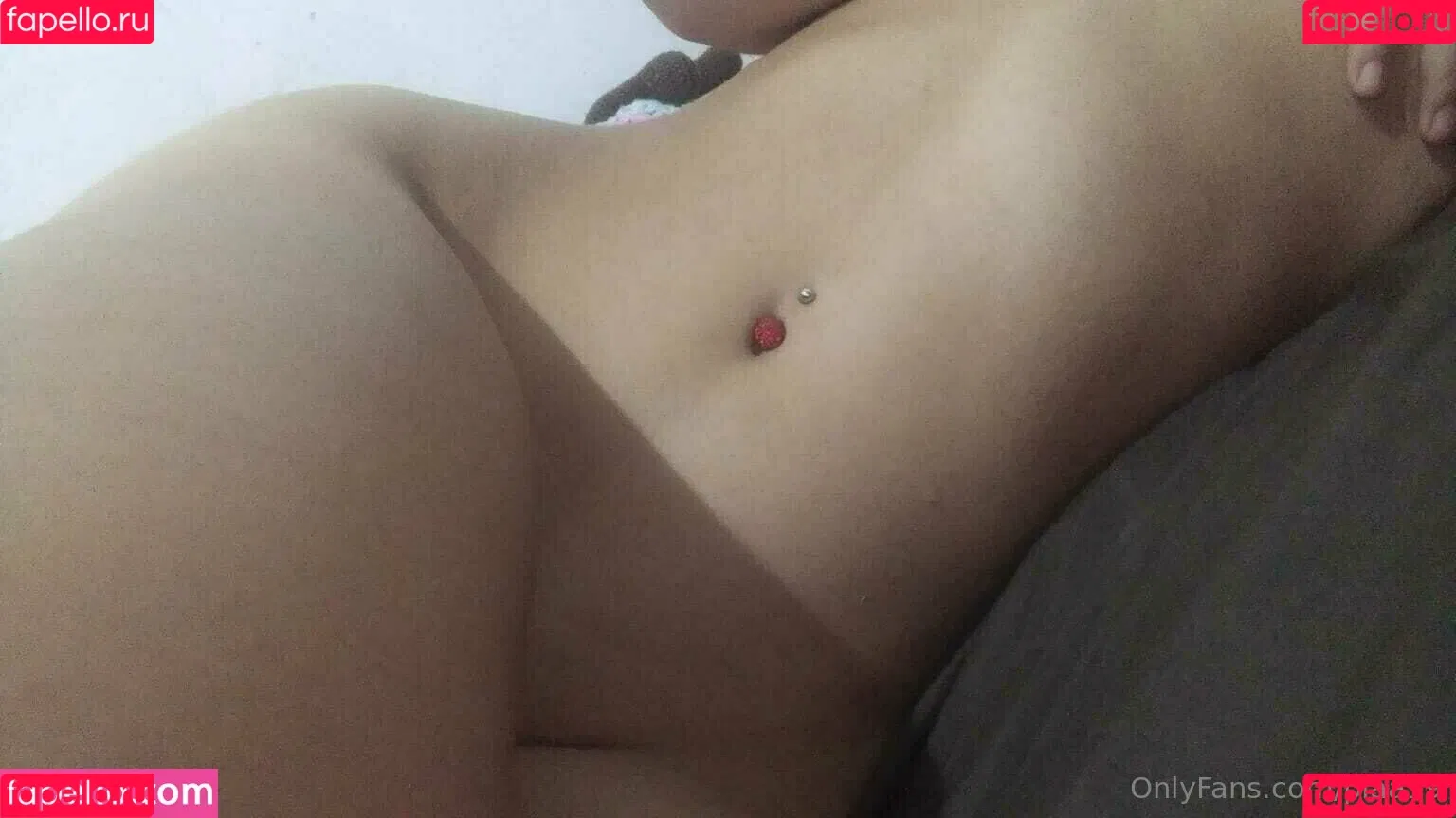 piaa19 Onlyfans Photo Gallery 