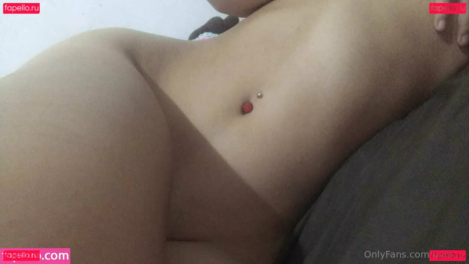 piaa19 Onlyfans Photo Gallery 