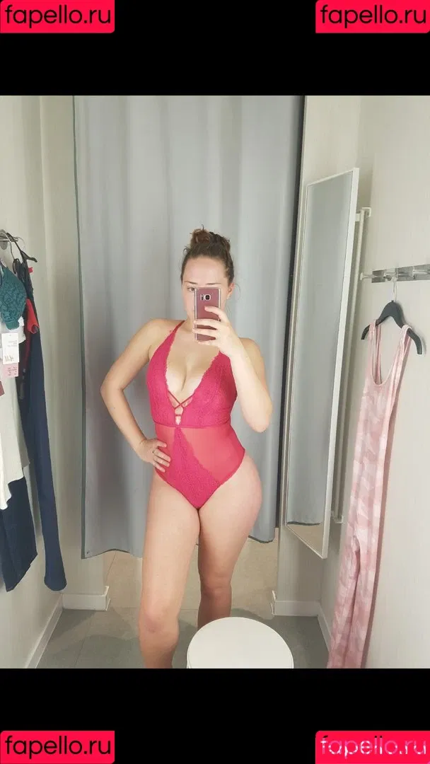 Vantoee Onlyfans Photo Gallery 