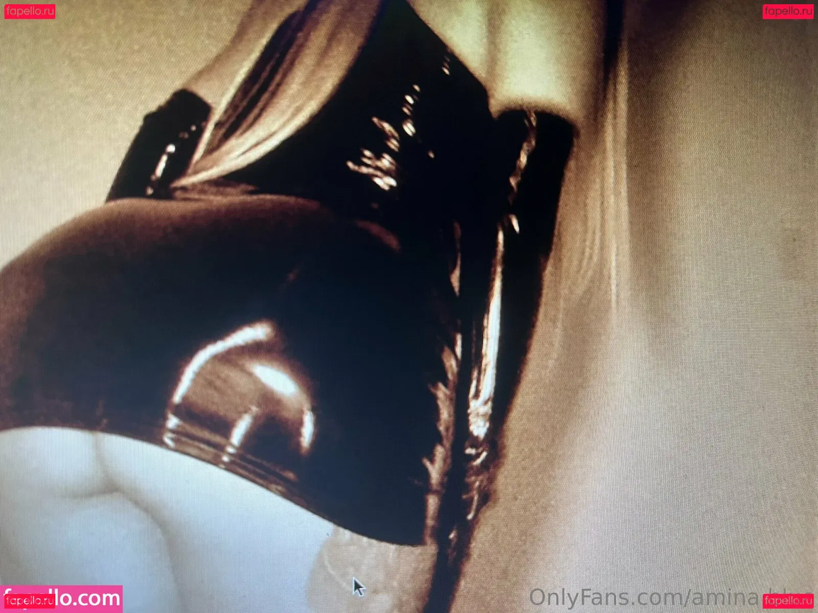 amina.blue Onlyfans Photo Gallery 