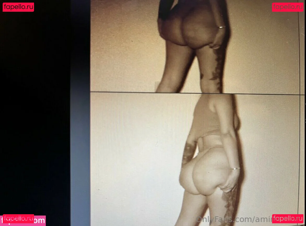 amina.blue Onlyfans Photo Gallery 