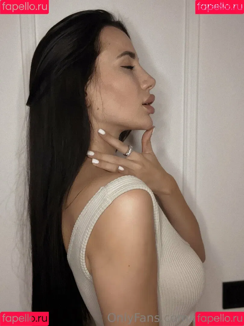 nadivipp Onlyfans Photo Gallery 