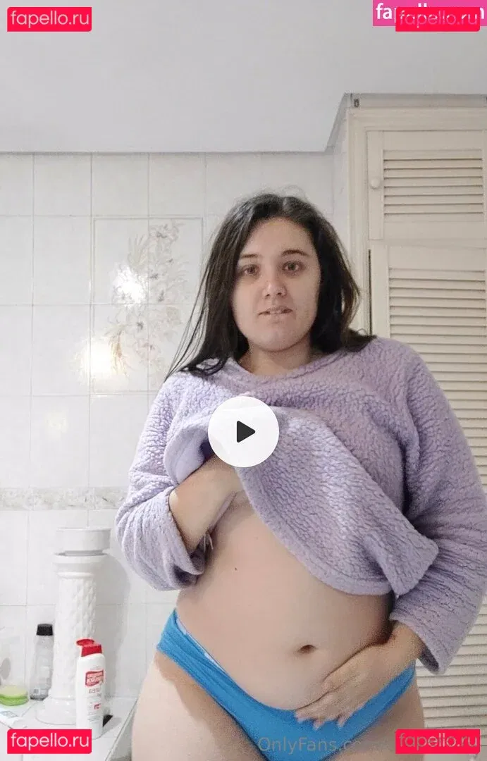 onfiretamii Onlyfans Photo Gallery 