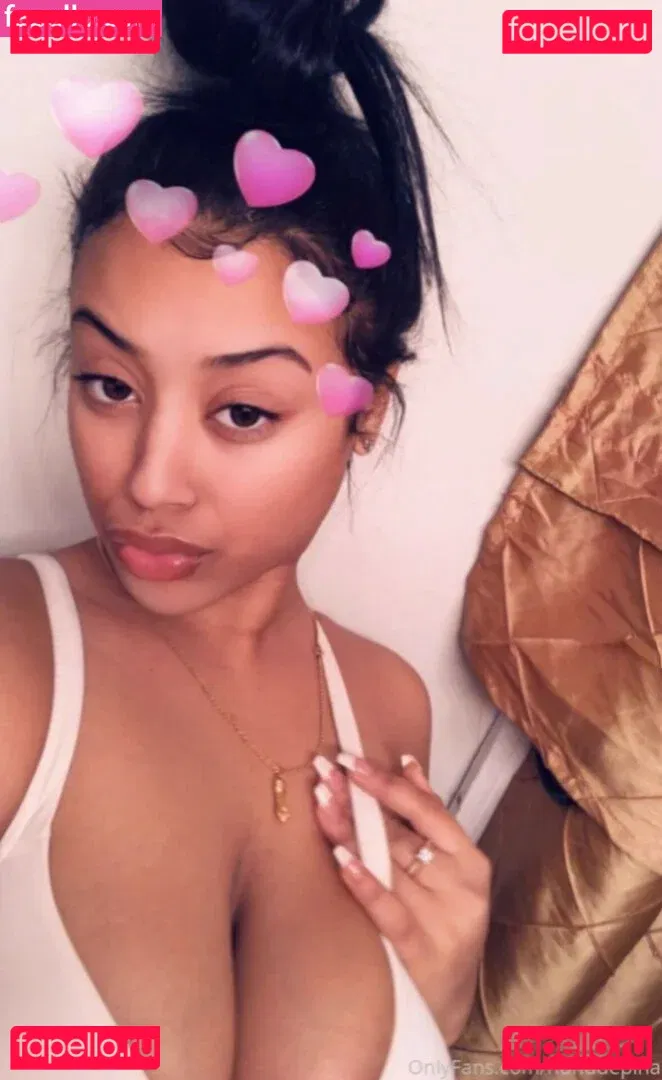 Nuria Depina Onlyfans Photo Gallery 