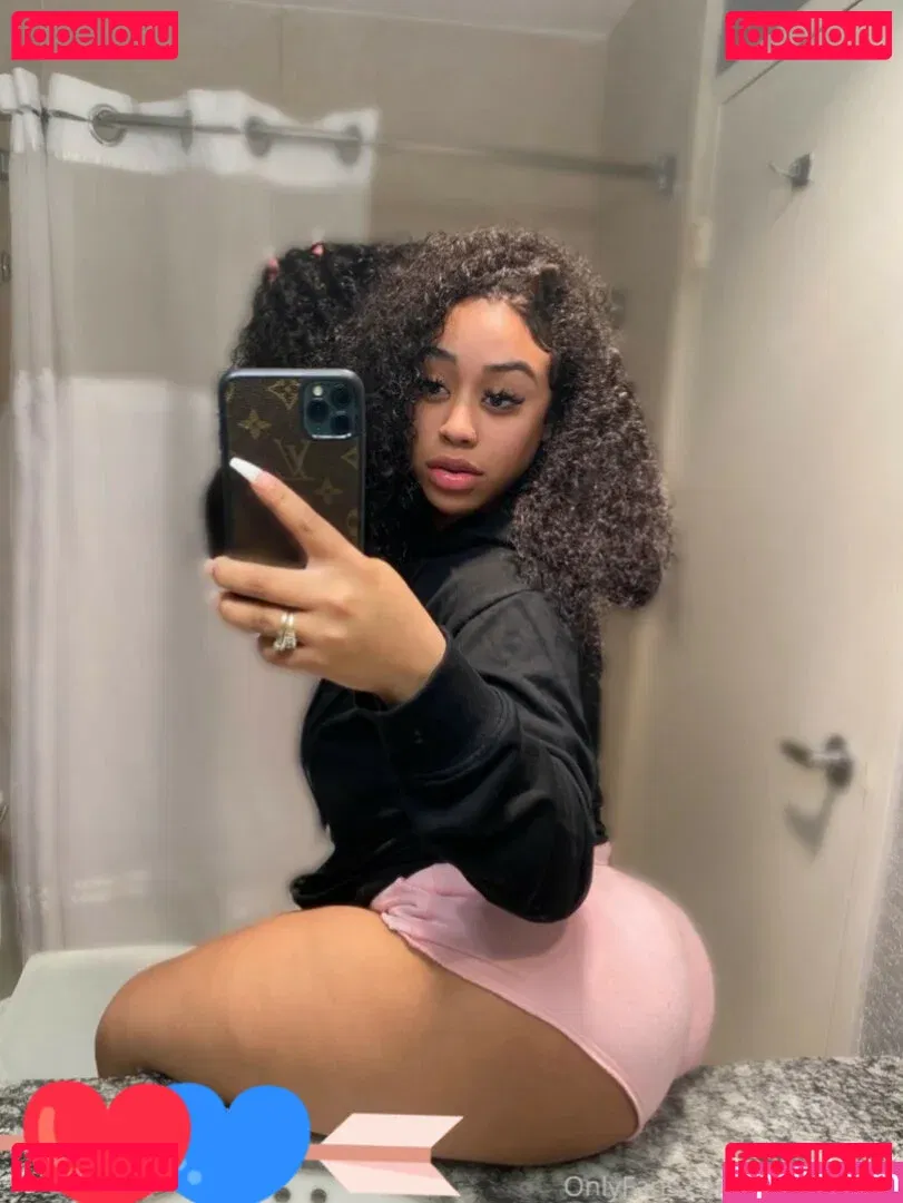 Nuria Depina Onlyfans Photo Gallery 