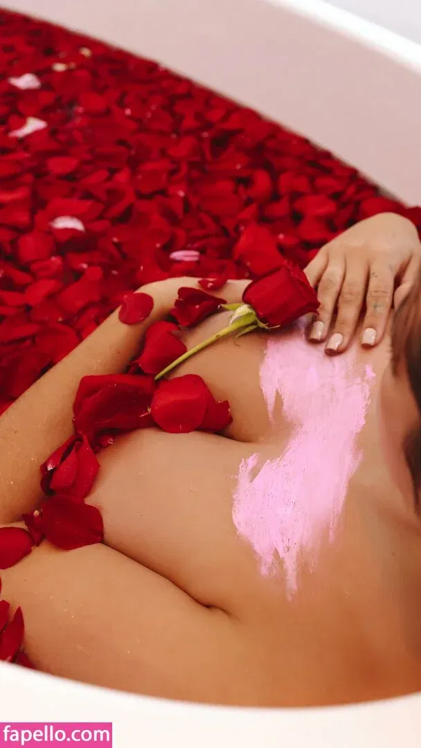 Sarah Curr Onlyfans Photo Gallery 