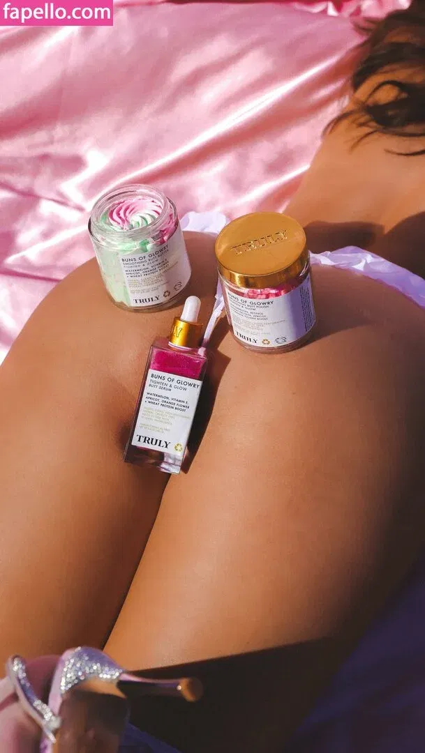 Sarah Curr Onlyfans Photo Gallery 