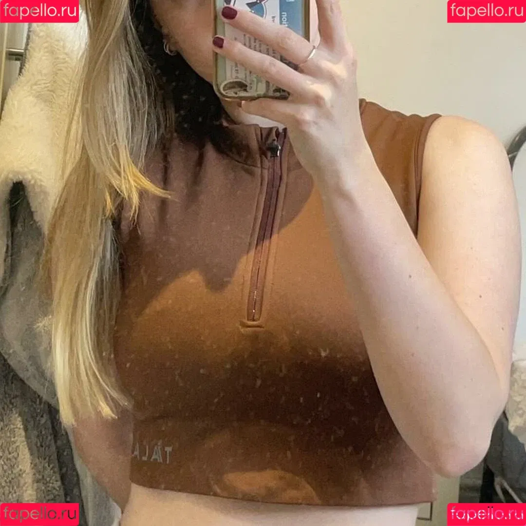 Mae Harper Onlyfans Photo Gallery 