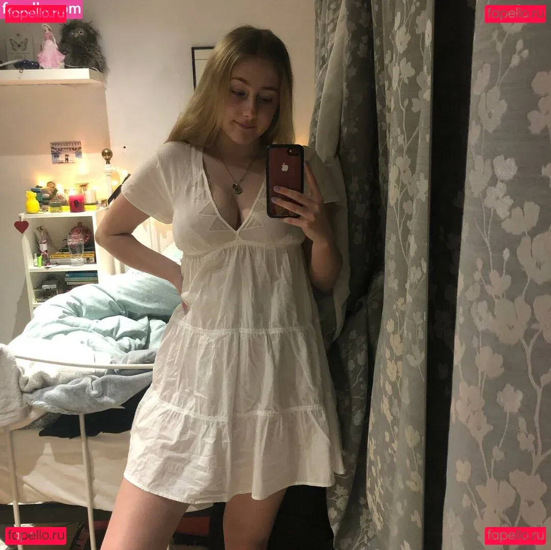 Mae Harper Onlyfans Photo Gallery 