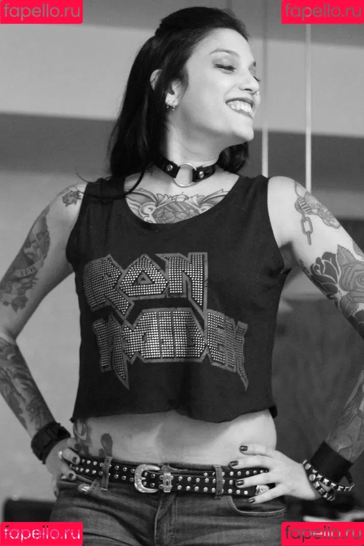 Valkyria Onlyfans Photo Gallery 
