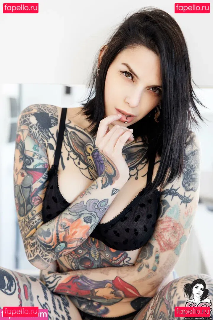 Valkyria Onlyfans Photo Gallery 