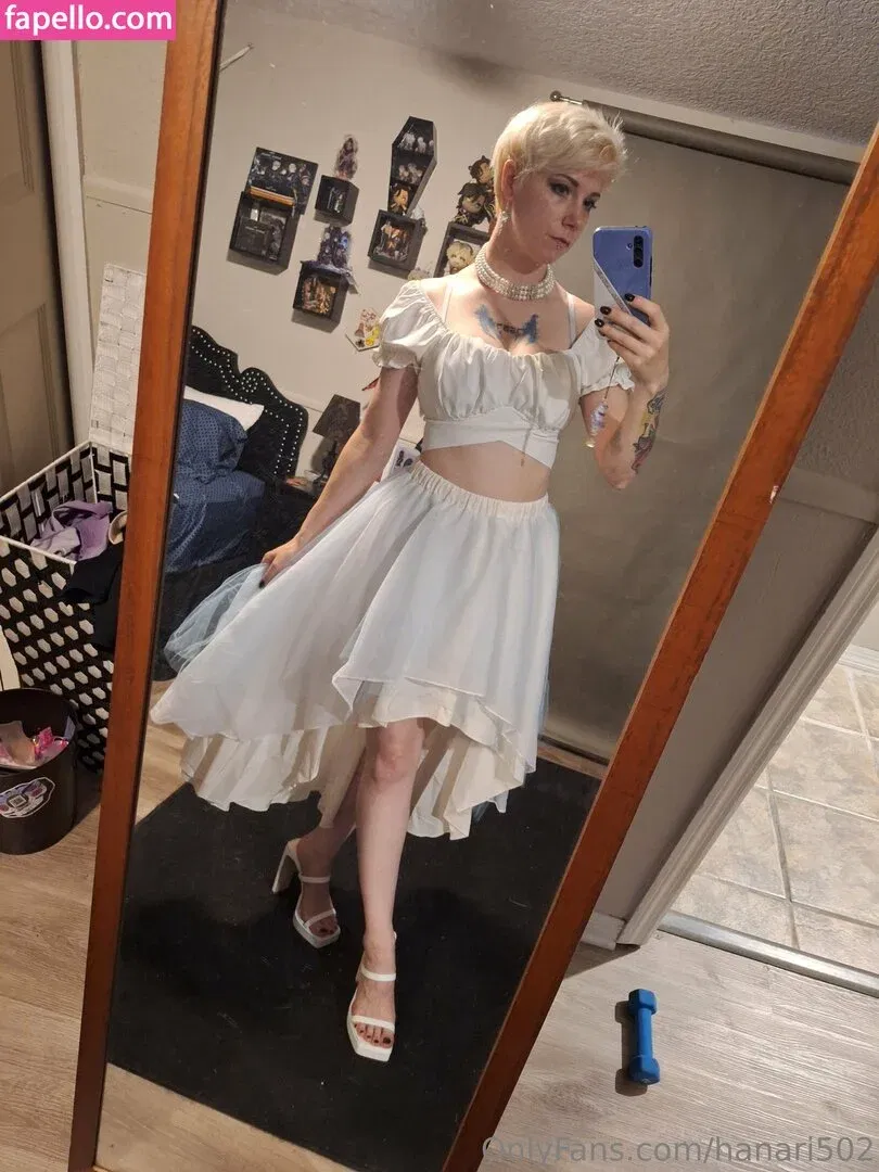 HaNaRi Onlyfans Photo Gallery 