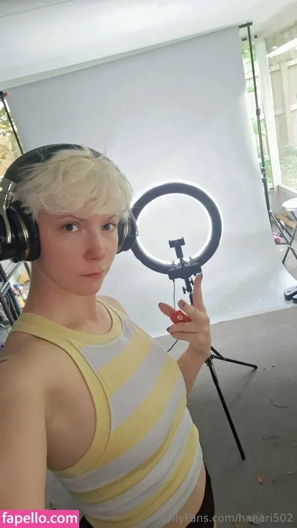 HaNaRi Onlyfans Photo Gallery 