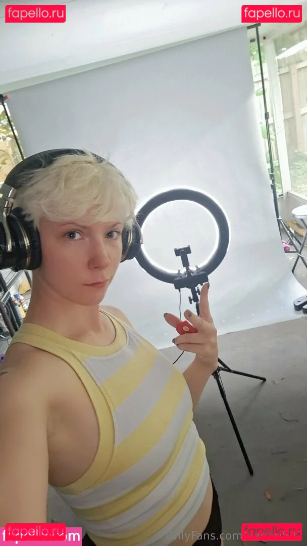 HaNaRi Onlyfans Photo Gallery 