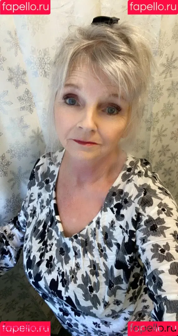 Salsa Nanny Onlyfans Photo Gallery 