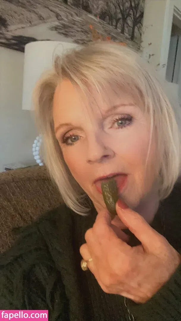 Salsa Nanny Onlyfans Photo Gallery 