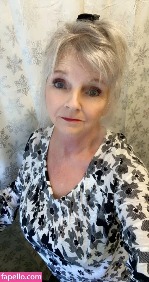 Salsa Nanny Onlyfans Photo Gallery 