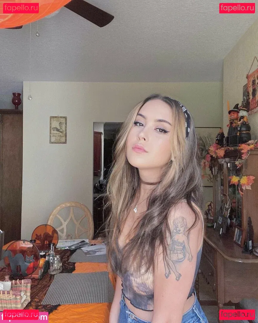 localmilffx3 Onlyfans Photo Gallery 