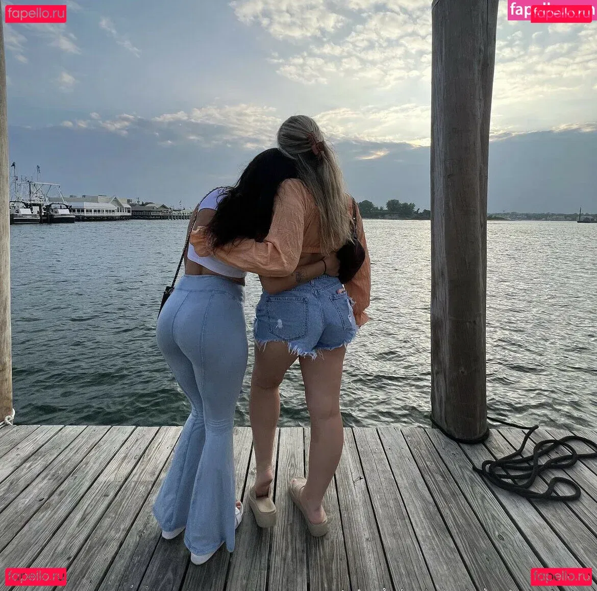 Bella Potocny Onlyfans Photo Gallery 