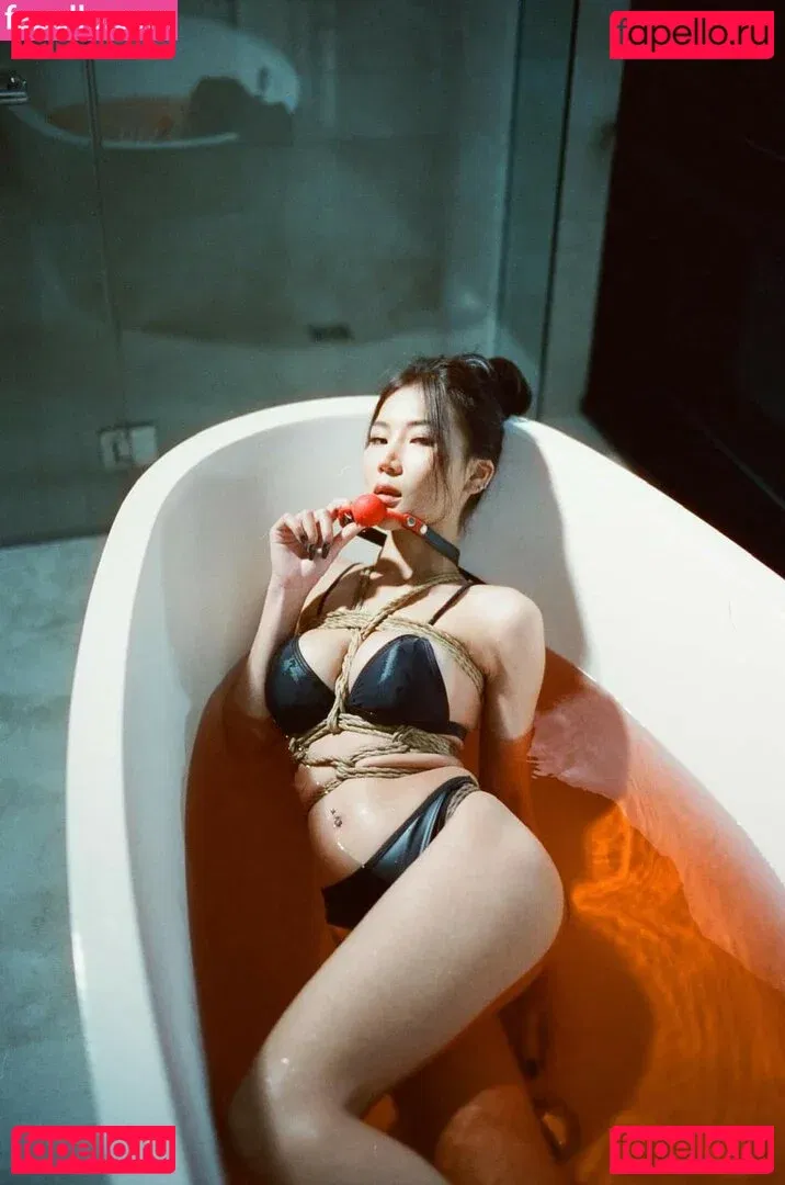 Watsamon Onlyfans Photo Gallery 