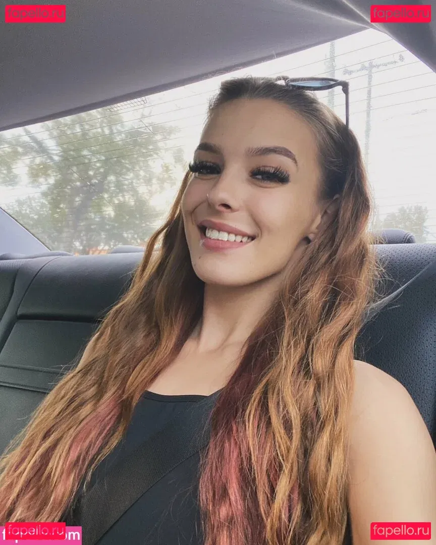 Shannon Moore Onlyfans Photo Gallery 