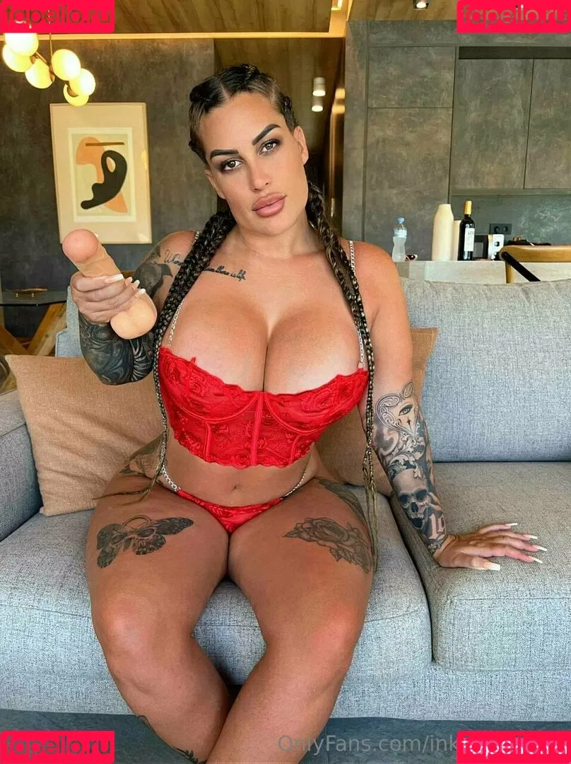 inkedbitchhh Onlyfans Photo Gallery 