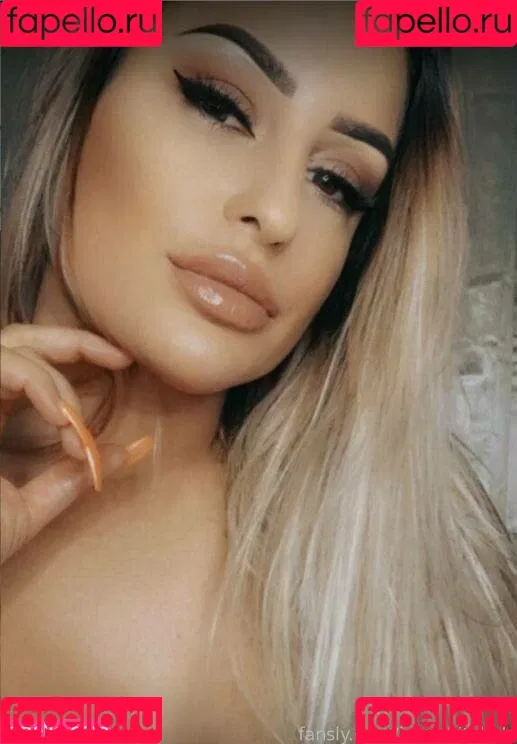inkedbitchhh Onlyfans Photo Gallery 