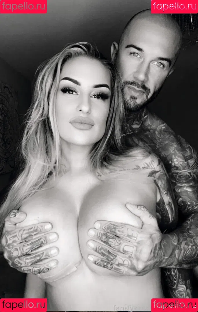 inkedbitchhh Onlyfans Photo Gallery 