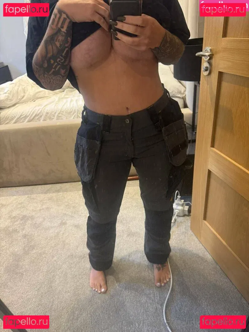 inkedbitchhh Onlyfans Photo Gallery 