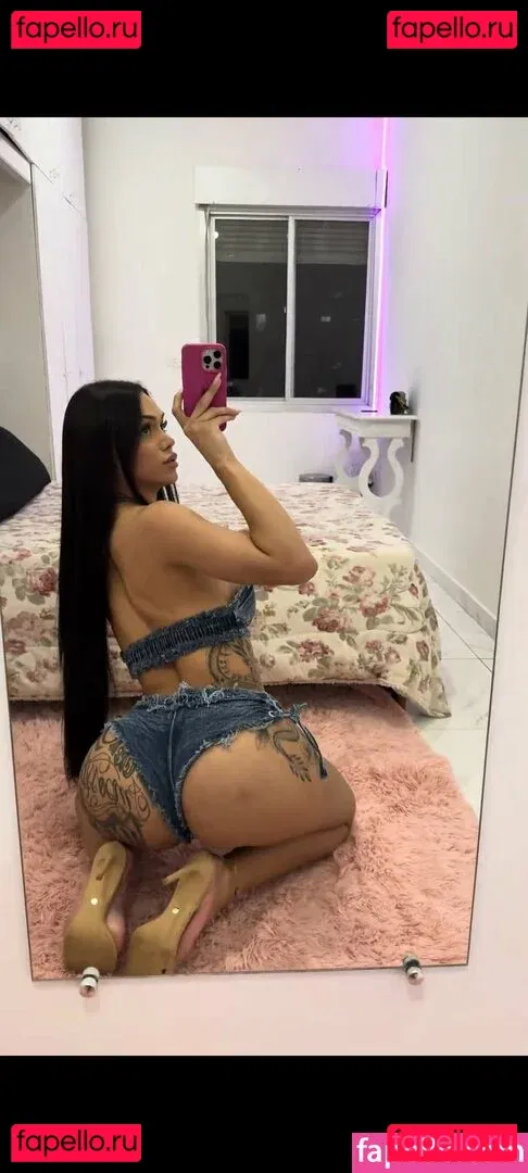 Gaby Ferraz Onlyfans Photo Gallery 