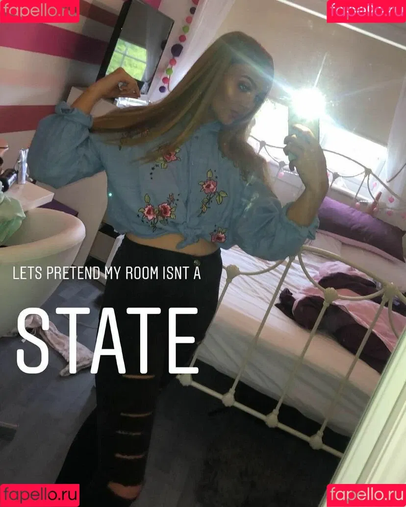 Briany Anne Smith Onlyfans Photo Gallery 