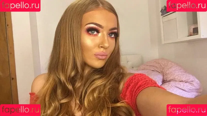 Briany Anne Smith Onlyfans Photo Gallery 