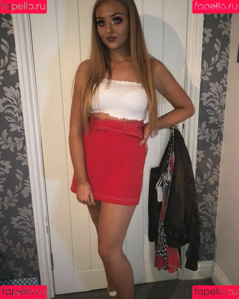 Briany Anne Smith Onlyfans Photo Gallery 