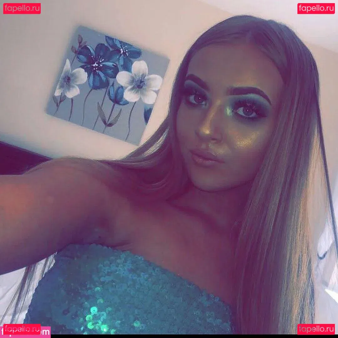 Briany Anne Smith Onlyfans Photo Gallery 