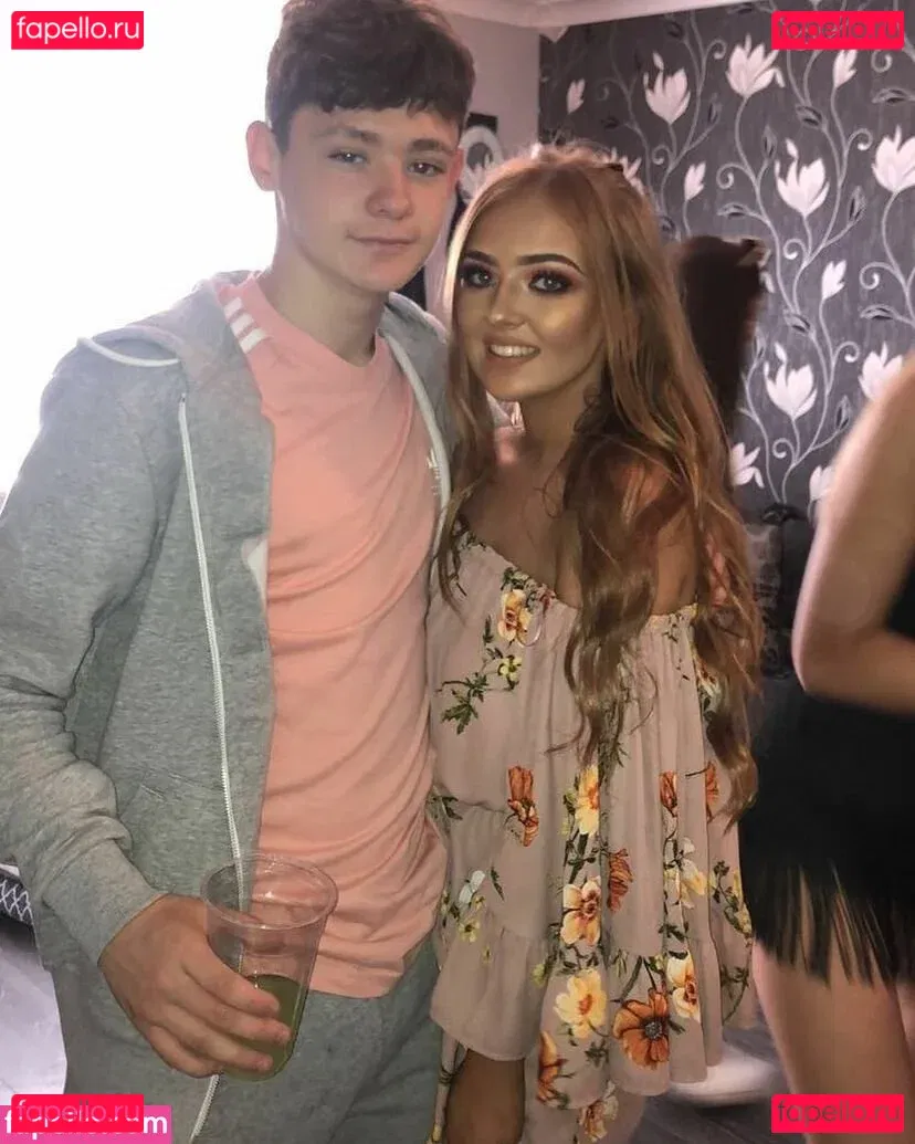 Briany Anne Smith Onlyfans Photo Gallery 