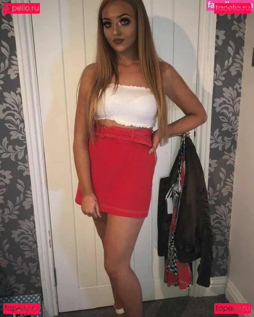 Briany Anne Smith Onlyfans Photo Gallery 