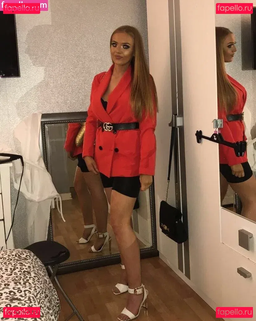 Briany Anne Smith Onlyfans Photo Gallery 