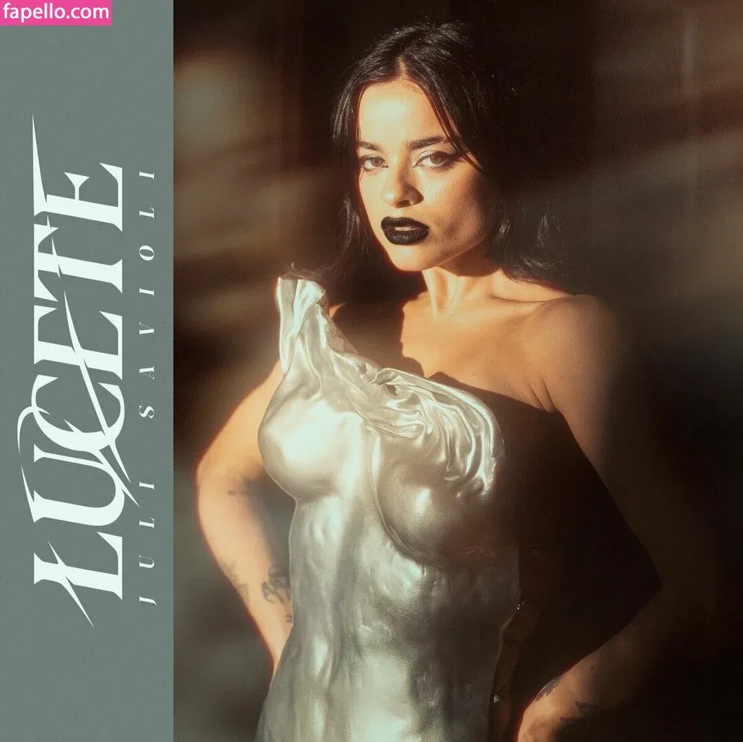 Juli Savioli Onlyfans Photo Gallery 