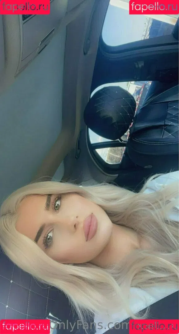 kait.xx Onlyfans Photo Gallery 